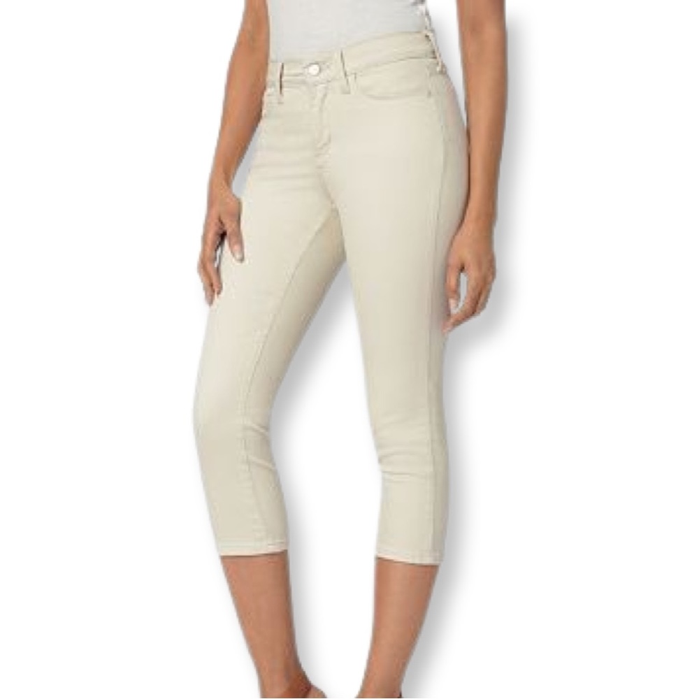 NYDJ Cream Capri Jeans